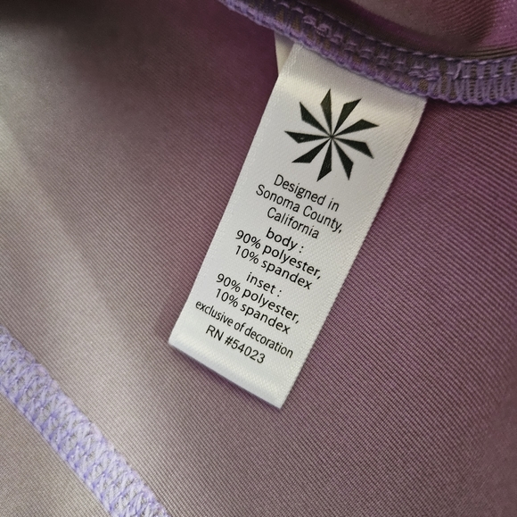 Athleta XS Lavender Light Purple Jacket Excellent Condition! - Picture 5 of 5
